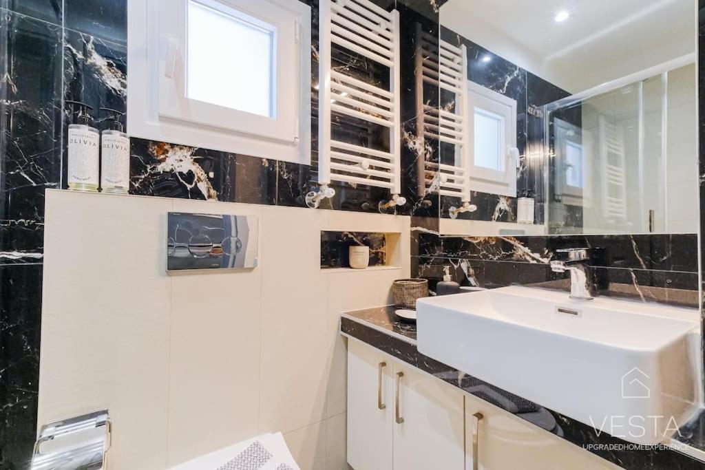 Theofilos Urban Apartment, Close To City Center Szaloniki Kültér fotó