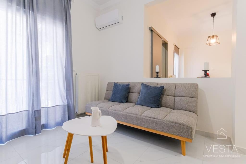 Theofilos Urban Apartment, Close To City Center Szaloniki Kültér fotó