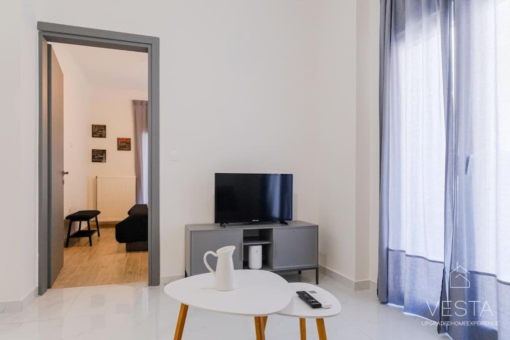 Theofilos Urban Apartment, Close To City Center Szaloniki Kültér fotó